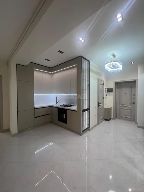 Satılır 3 otaqlı mənzil 108 m²