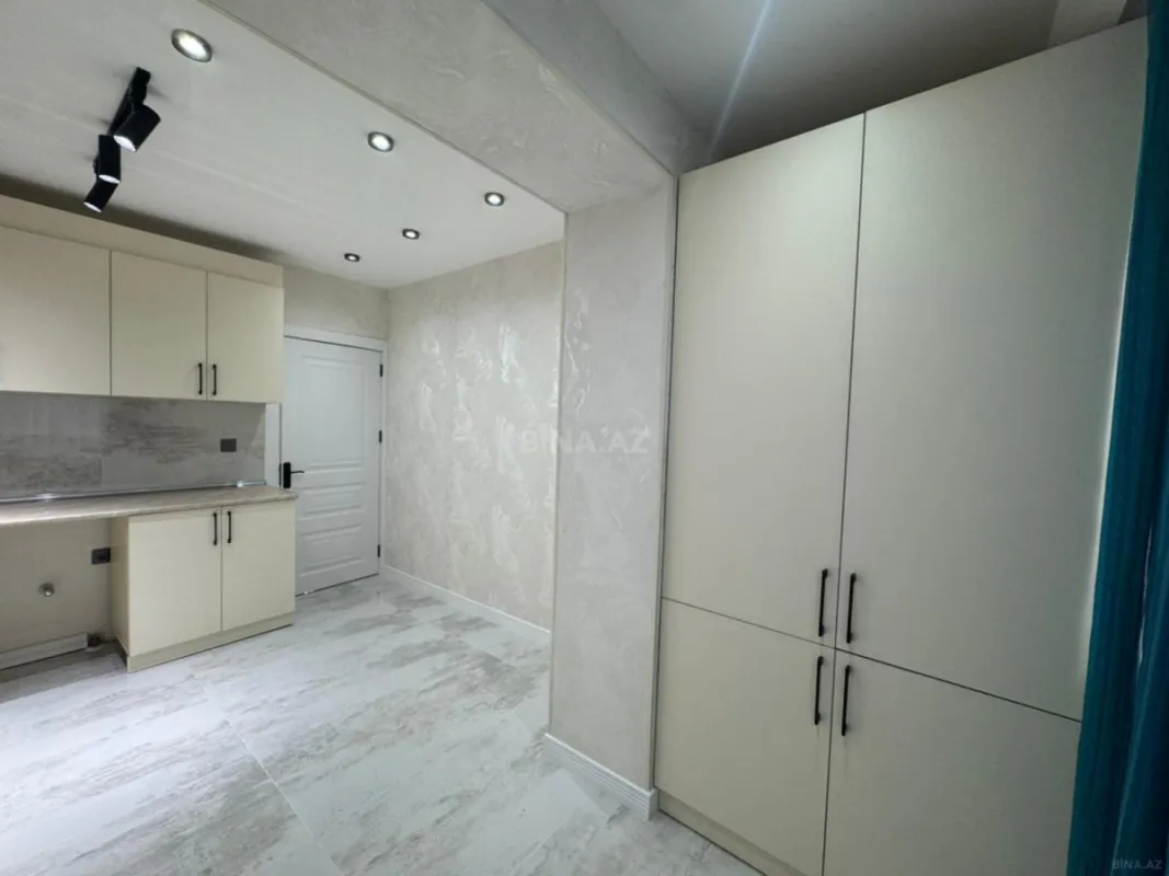 Satılır 3 otaqlı mənzil 80 m²