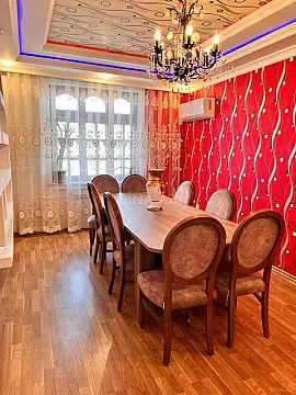 Satılır 5 otaqlı mənzil 110 m²