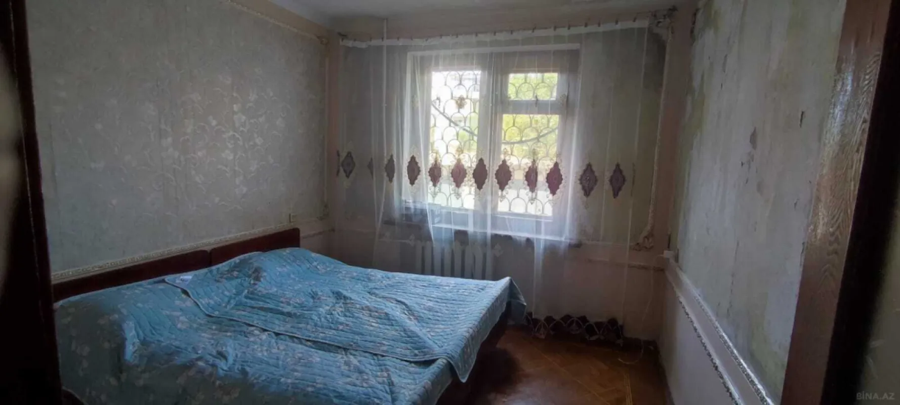 Satılır 4 otaqlı mənzil 115 m²