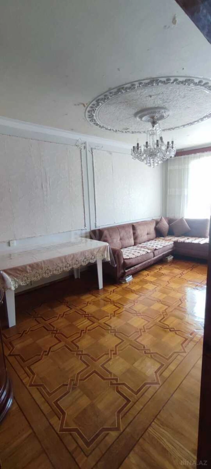 Satılır 4 otaqlı mənzil 115 m²