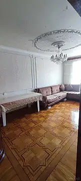 Satılır 4 otaqlı mənzil 115 m²