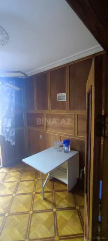 Satılır 4 otaqlı mənzil 115 m²