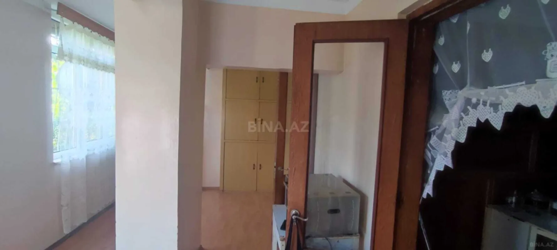 Satılır 4 otaqlı mənzil 115 m²