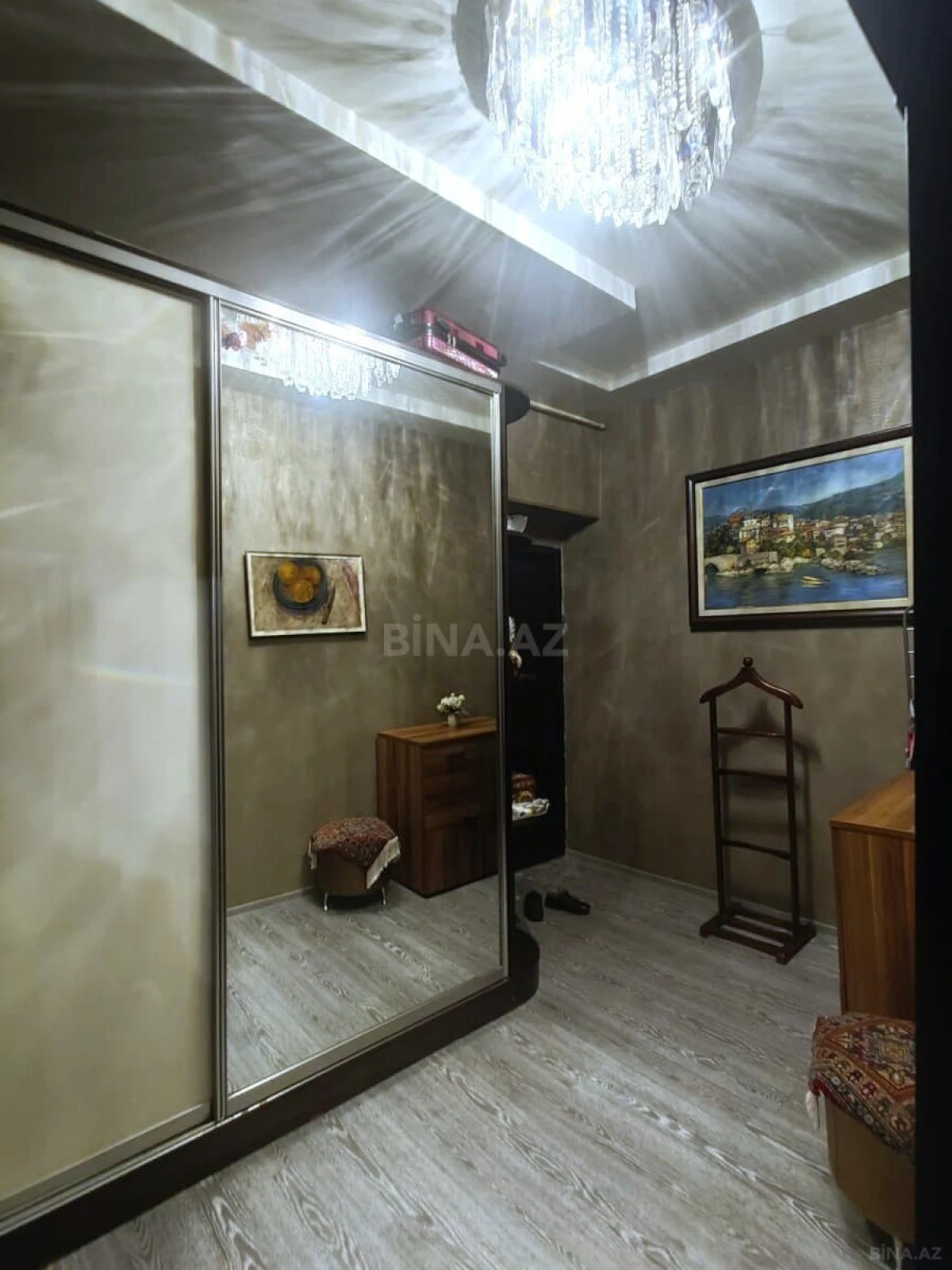 Satılır 3 otaqlı mənzil 90 m²