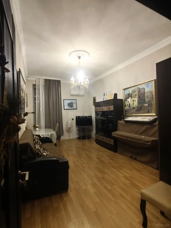 Satılır 3 otaqlı mənzil 90 m²