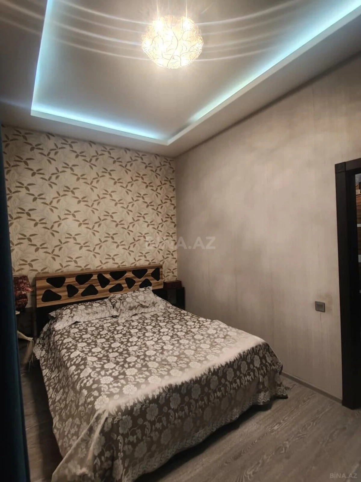 Satılır 3 otaqlı mənzil 90 m²