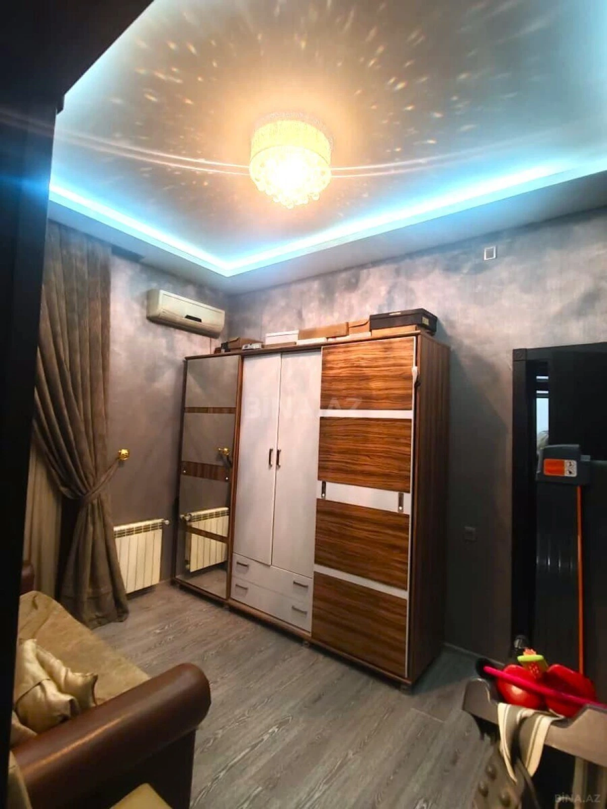 Satılır 3 otaqlı mənzil 90 m²