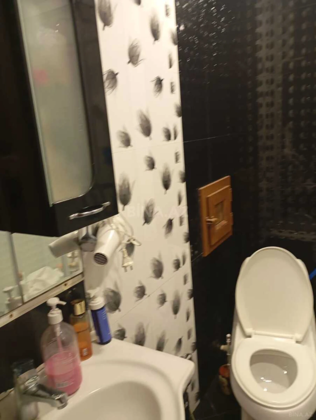 Satılır 2 otaqlı mənzil 70 m²