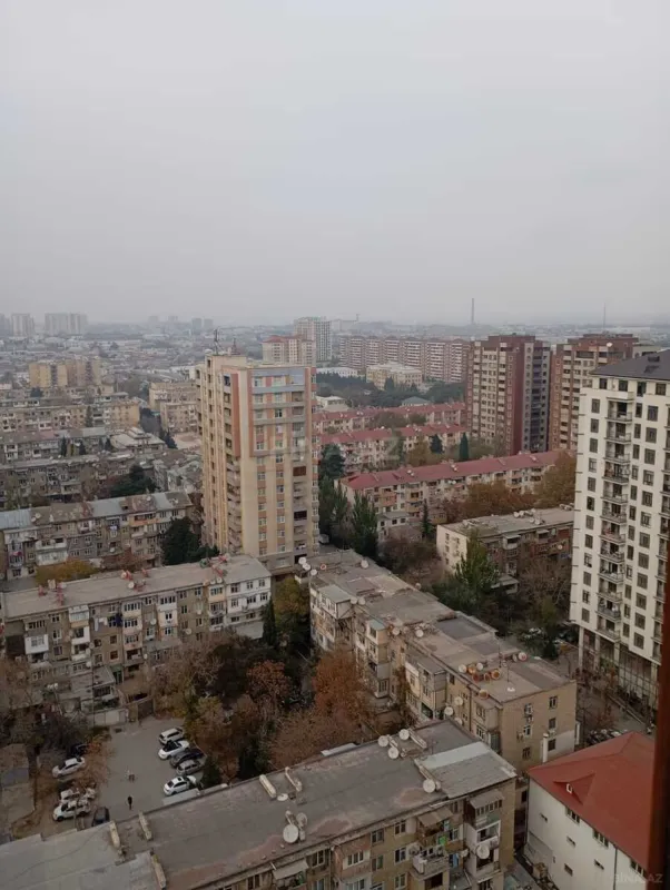 Satılır 2 otaqlı mənzil 70 m²