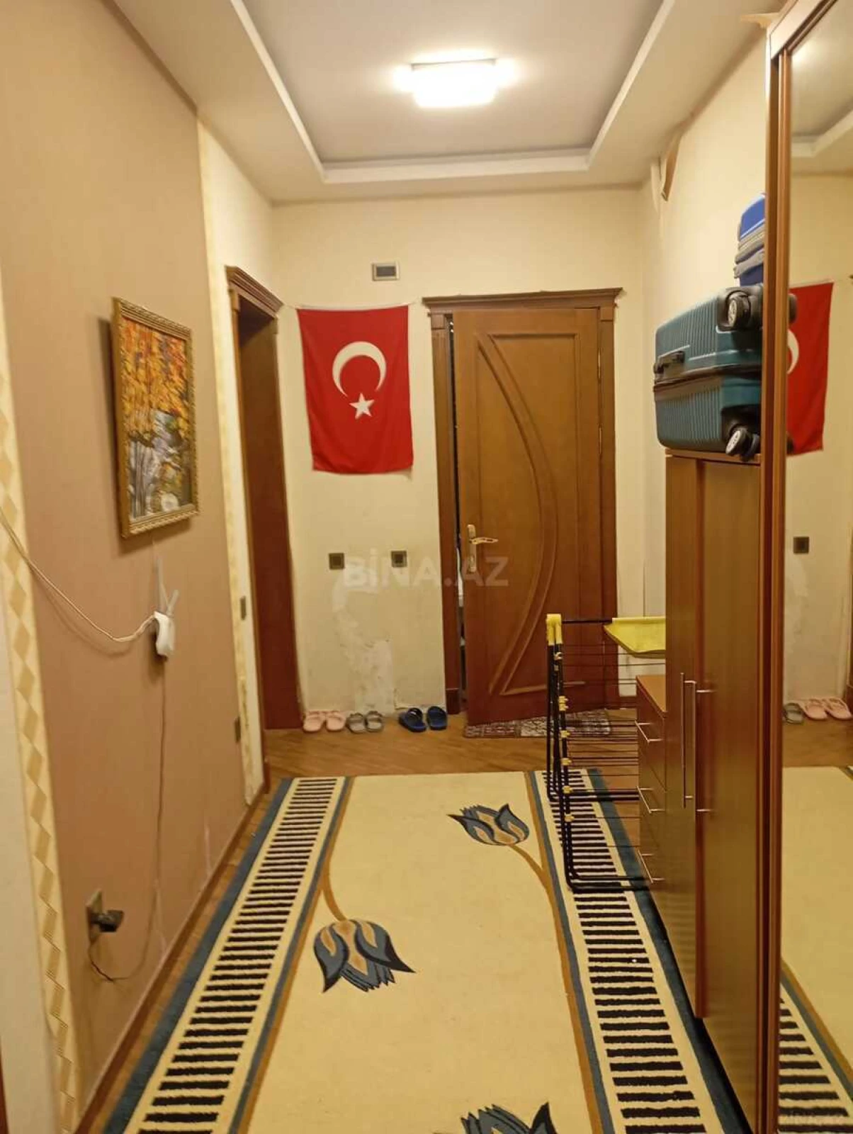 Satılır 2 otaqlı mənzil 70 m²