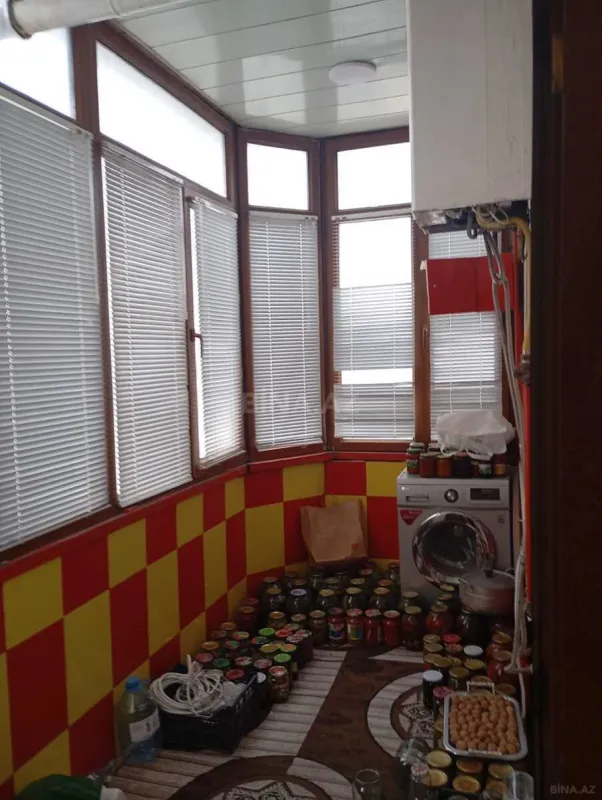 Satılır 2 otaqlı mənzil 70 m²