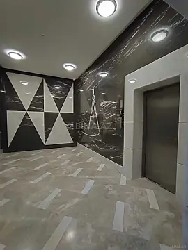 Satılır 2 otaqlı mənzil 109 m²