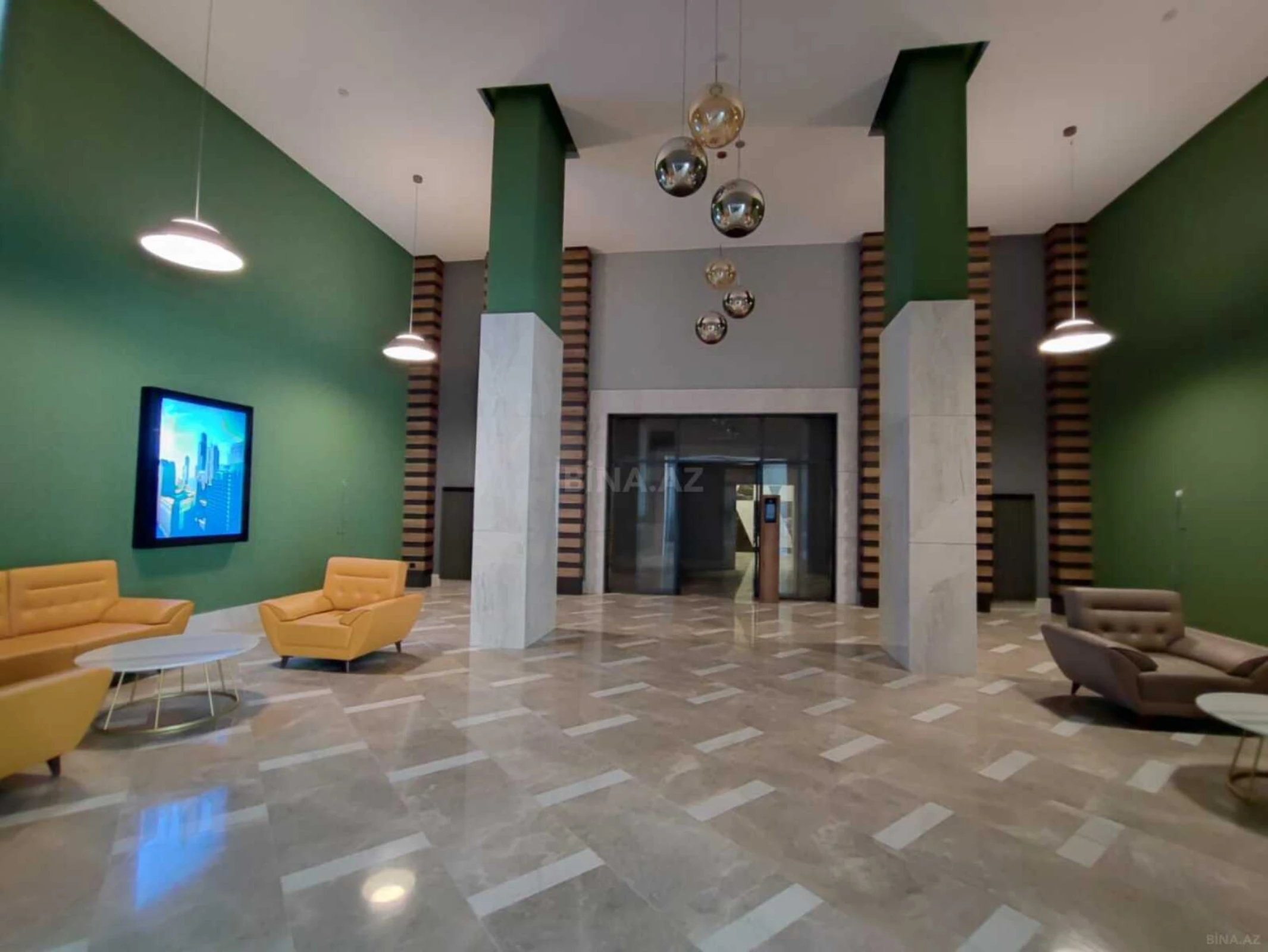 Satılır 2 otaqlı mənzil 109 m²