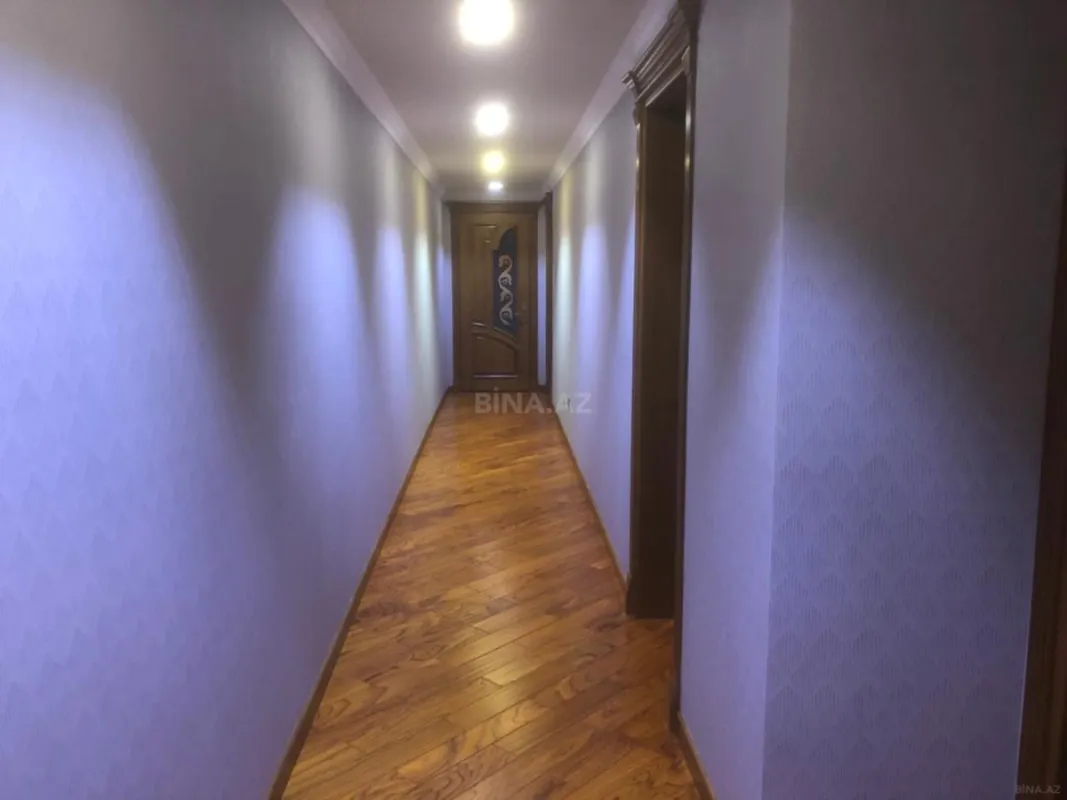 Kirayə verilir 5 otaqlı mənzil 300 m²