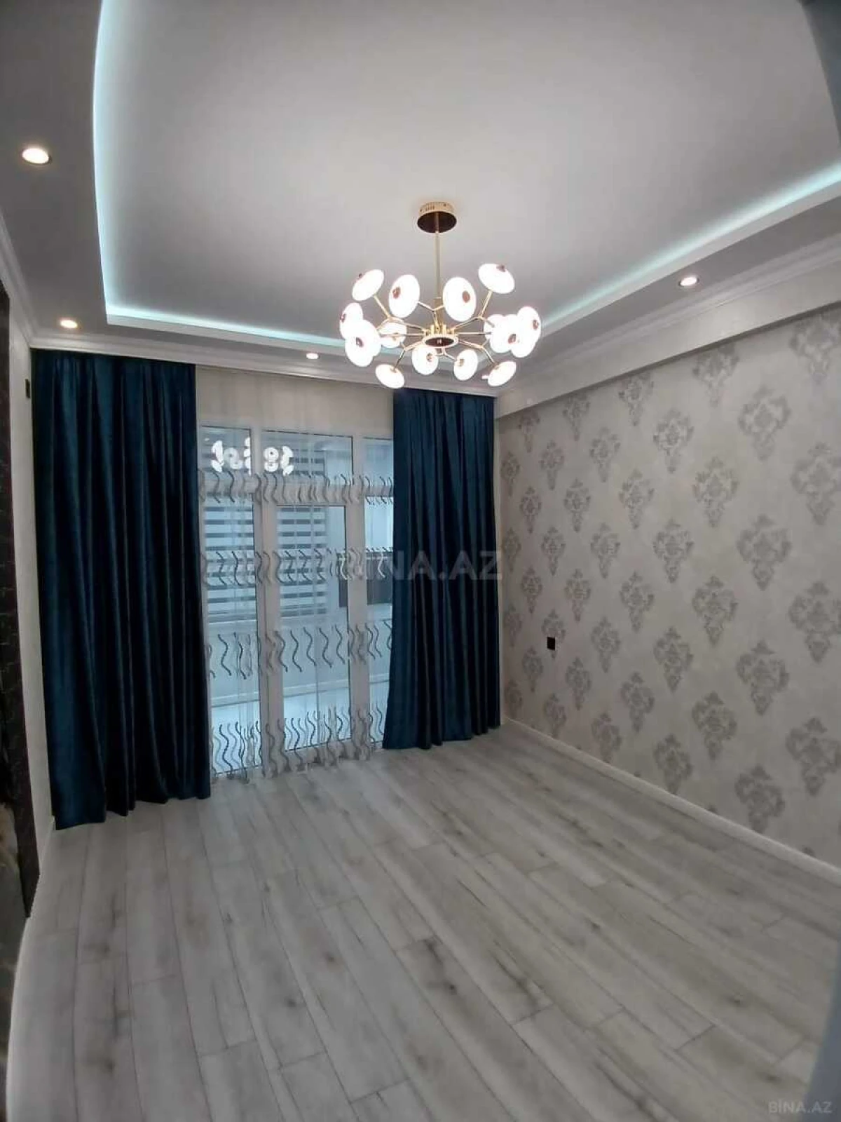 Satılır 3 otaqlı mənzil 67 m²