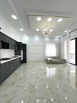 Satılır 6 otaqlı həyət evi 350 m²