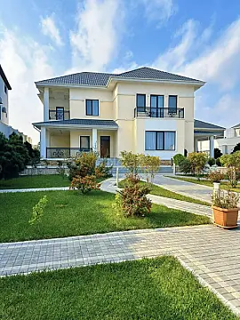 Satılır 6 otaqlı həyət evi 350 m² — Bakı, Buzovna 6 otaq 350.00 m²