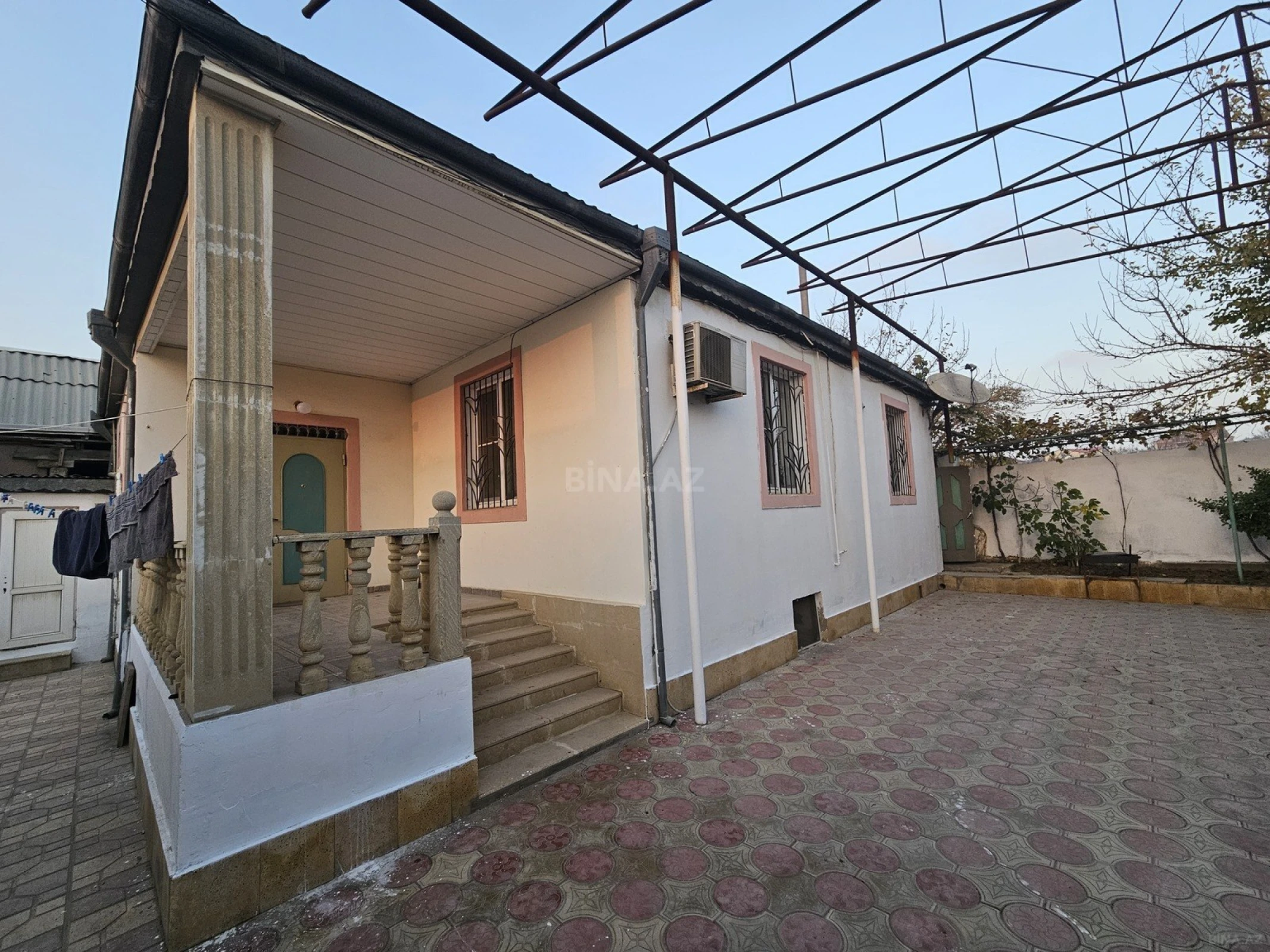 Satılır 3 otaqlı həyət evi 90 m²