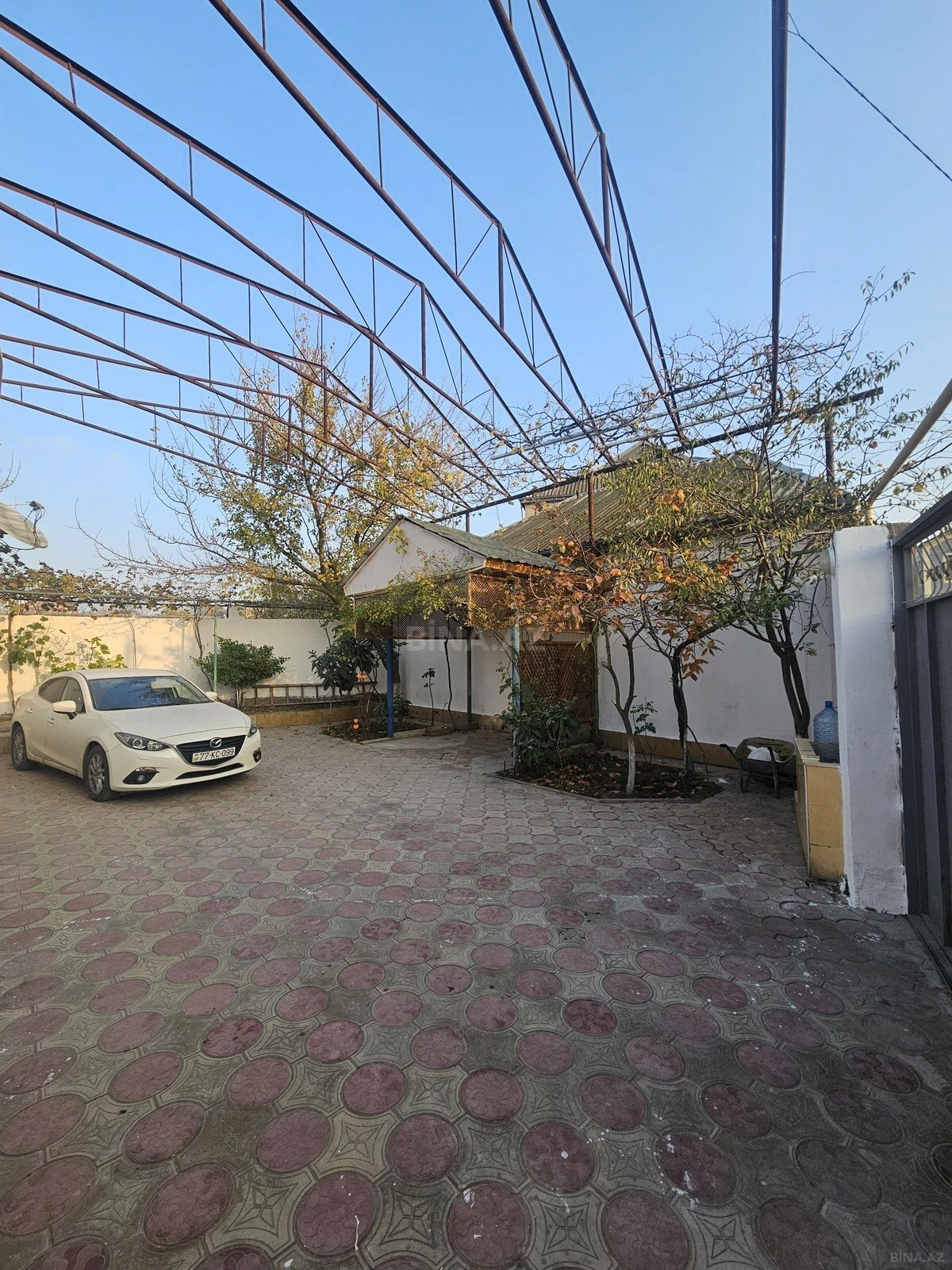 Satılır 3 otaqlı həyət evi 90 m²