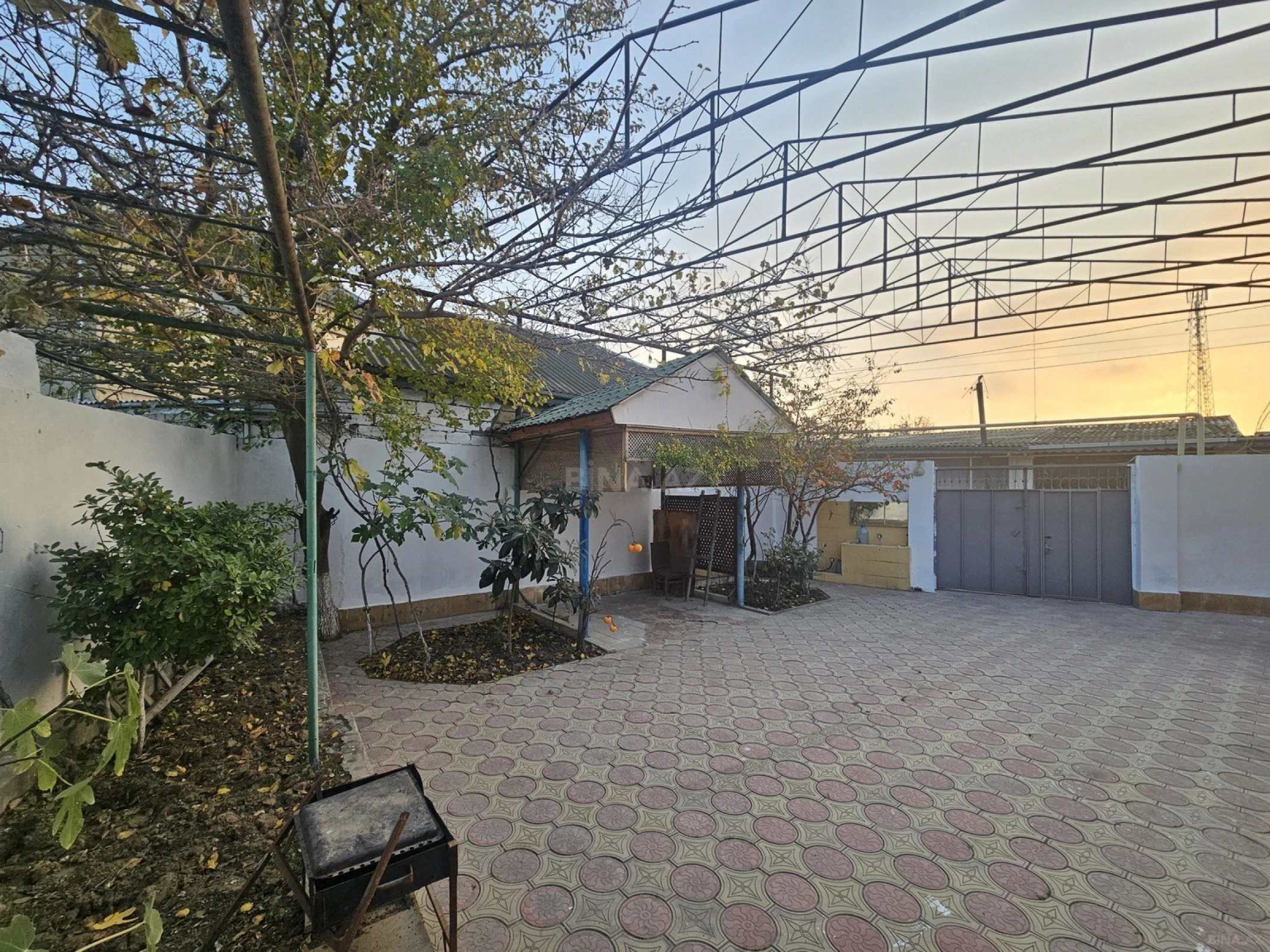 Satılır 3 otaqlı həyət evi 90 m²