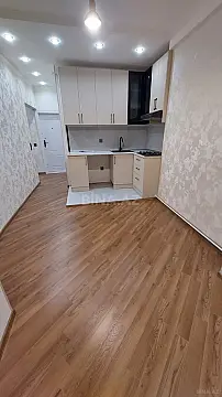 Satılır 2 otaqlı mənzil 70 m²