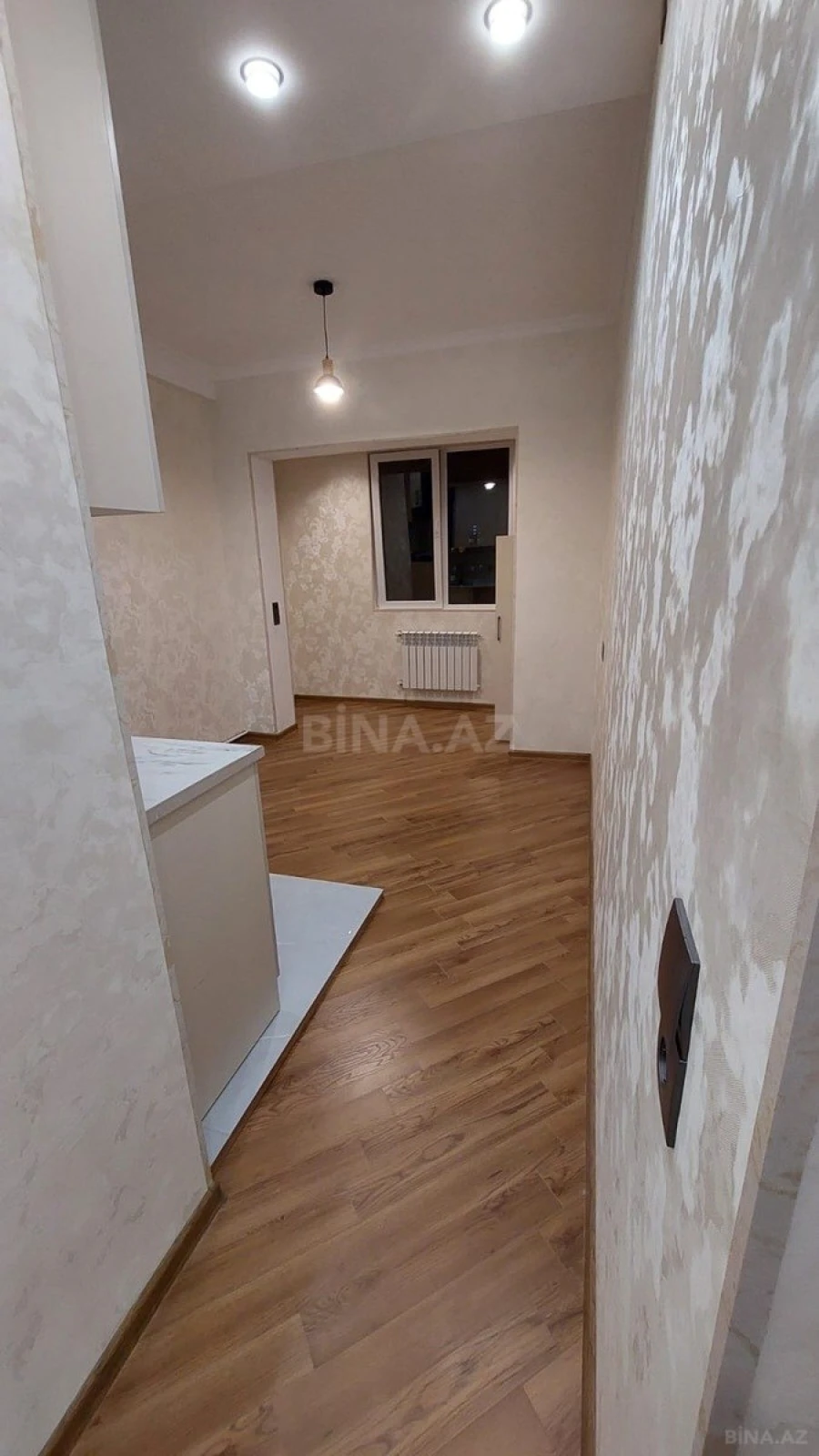 Satılır 2 otaqlı mənzil 70 m²