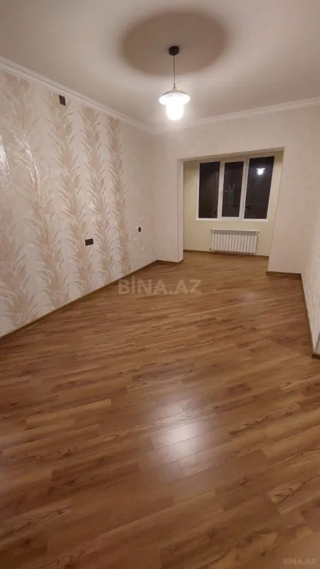 Satılır 2 otaqlı mənzil 70 m²