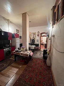 Satılır 4 otaqlı mənzil 90 m²