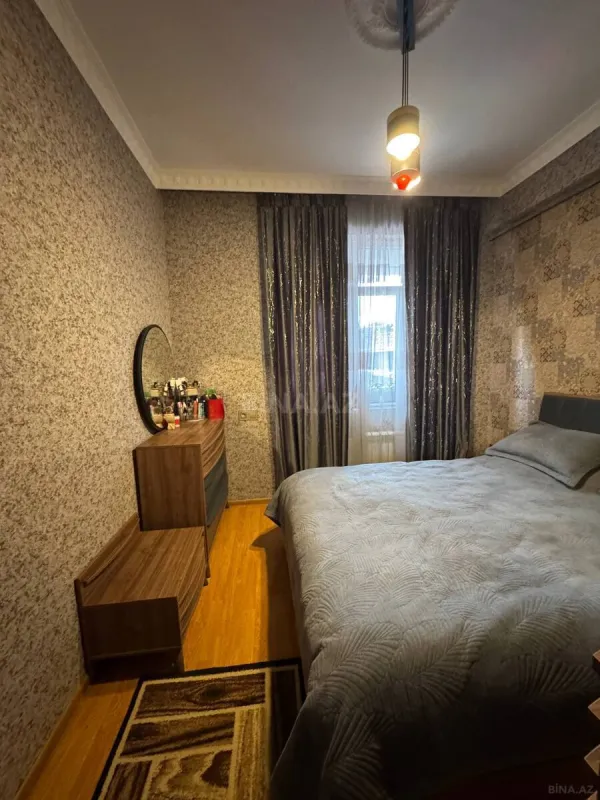 Satılır 2 otaqlı mənzil 53 m²