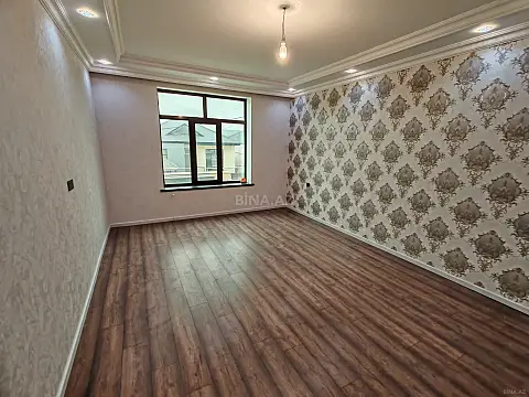 Satılır 4 otaqlı həyət evi 202 m²