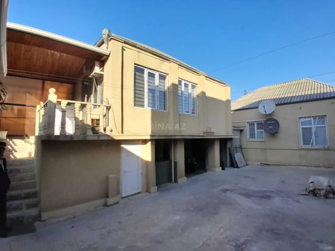Satılır 7 otaqlı həyət evi 170 m²