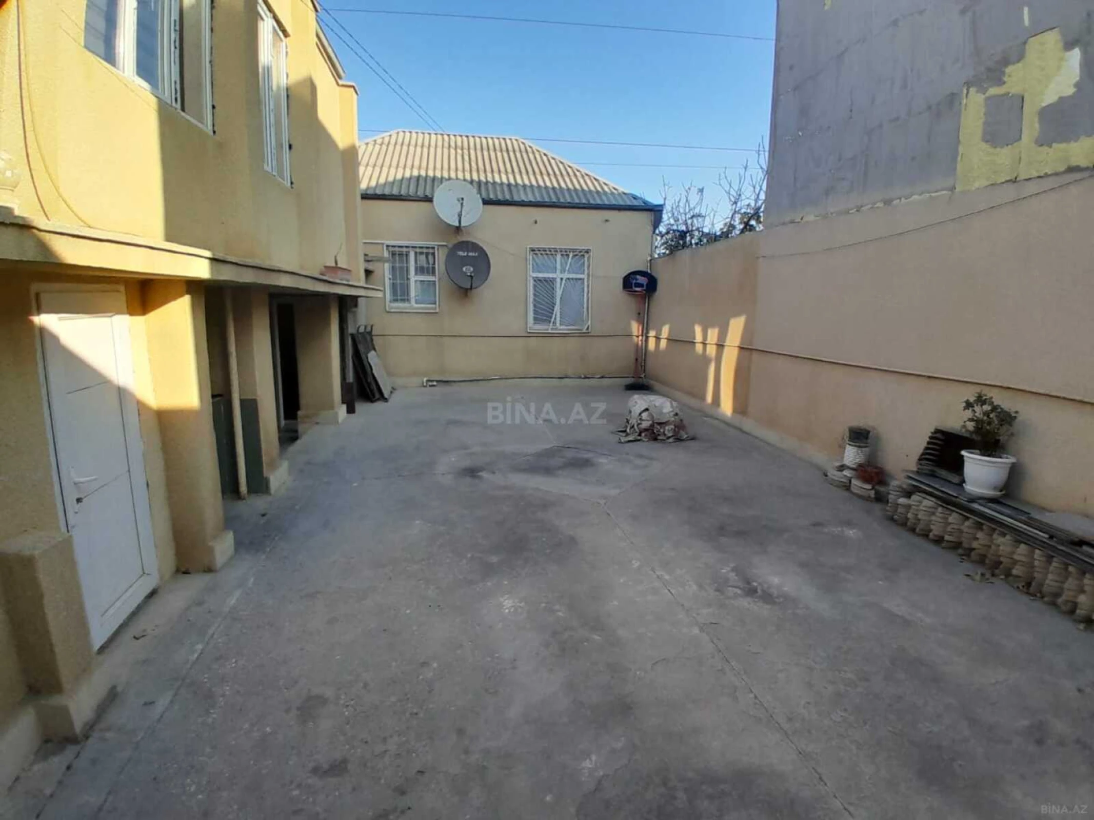 Satılır 7 otaqlı həyət evi 170 m²
