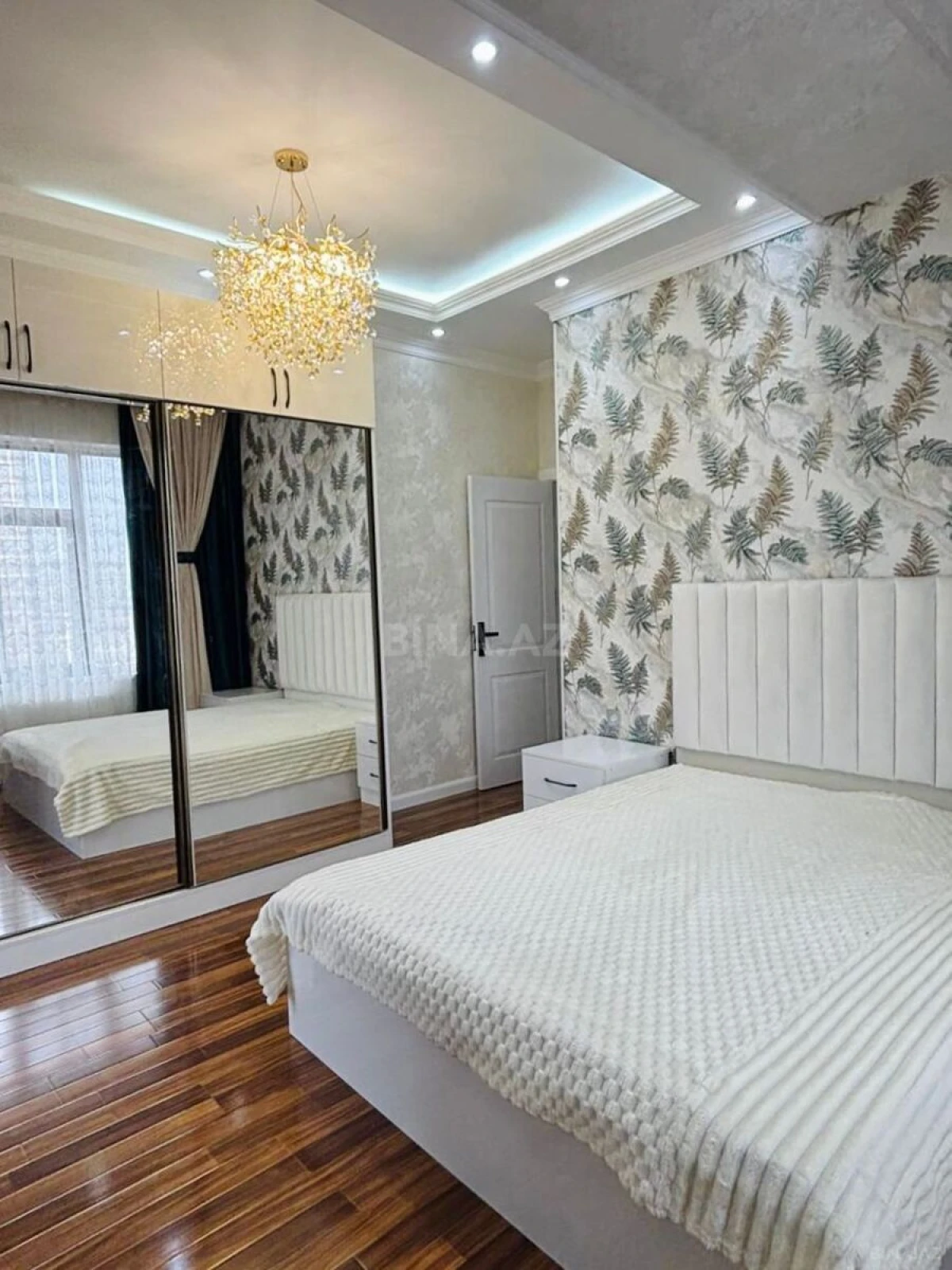 Satılır 3 otaqlı mənzil 90 m²