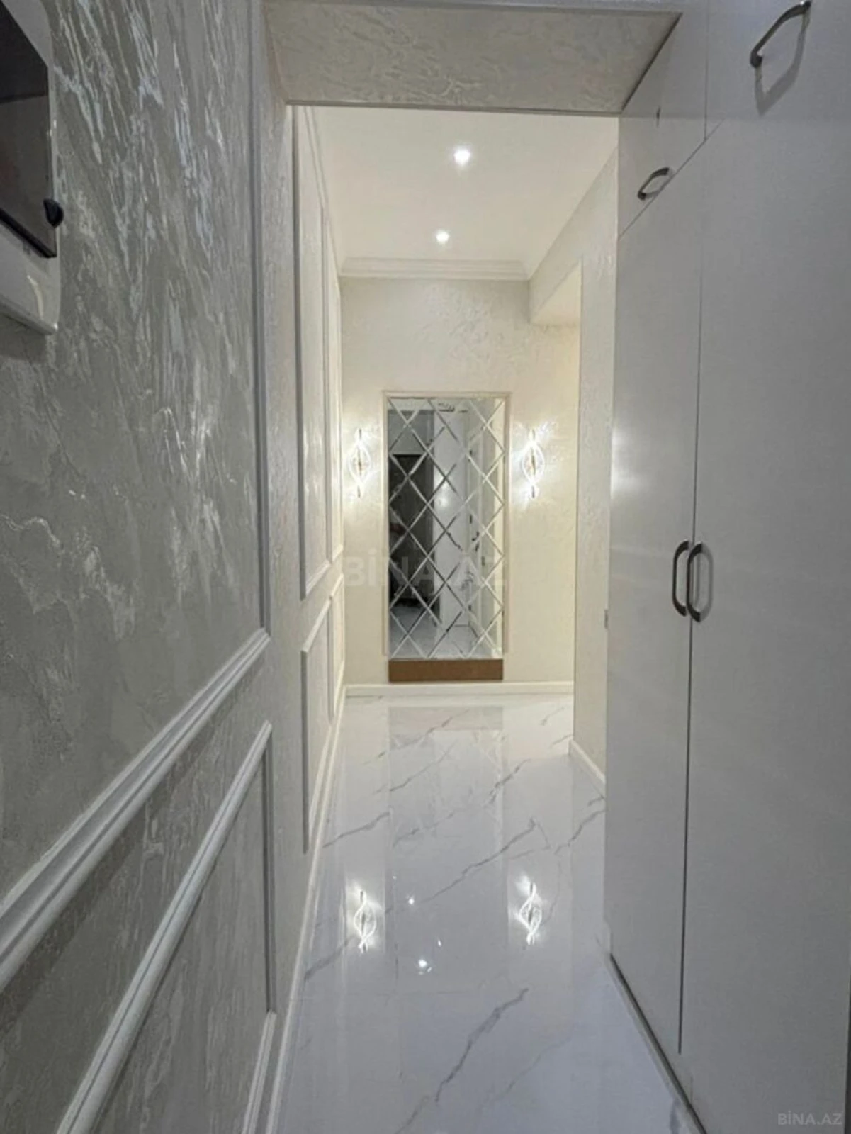 Satılır 3 otaqlı mənzil 90 m²