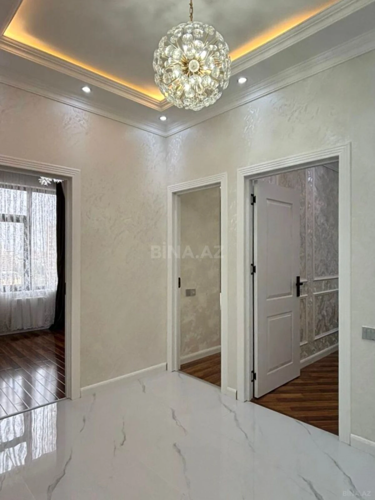 Satılır 3 otaqlı mənzil 90 m²
