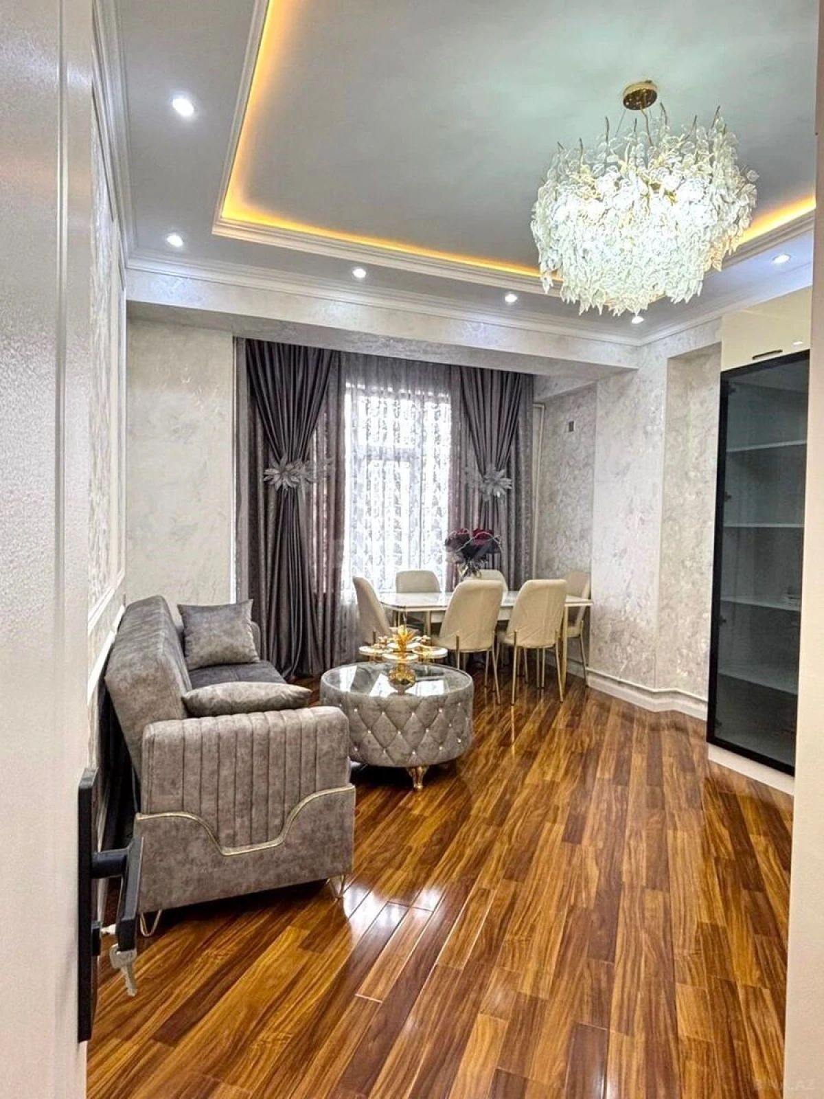 Satılır 3 otaqlı mənzil 90 m²