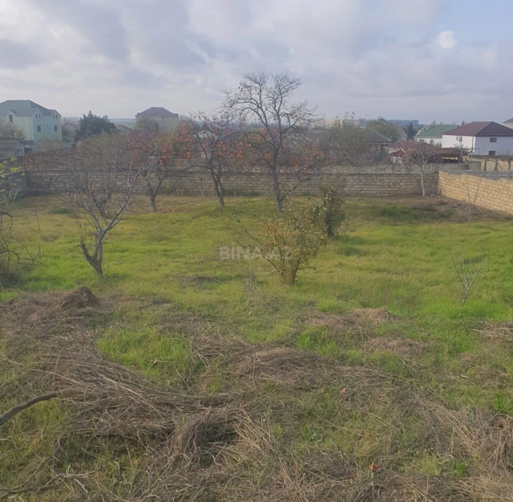 Satılır torpaq sahəsi 10 m²