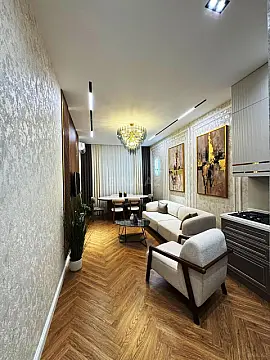 Satılır 2 otaqlı mənzil 53 m²