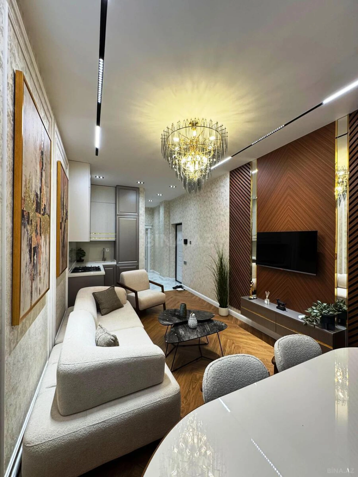Satılır 2 otaqlı mənzil 53 m²