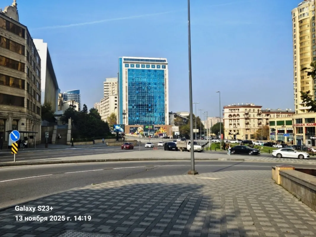 Satılır 2 otaqlı mənzil 53 m²