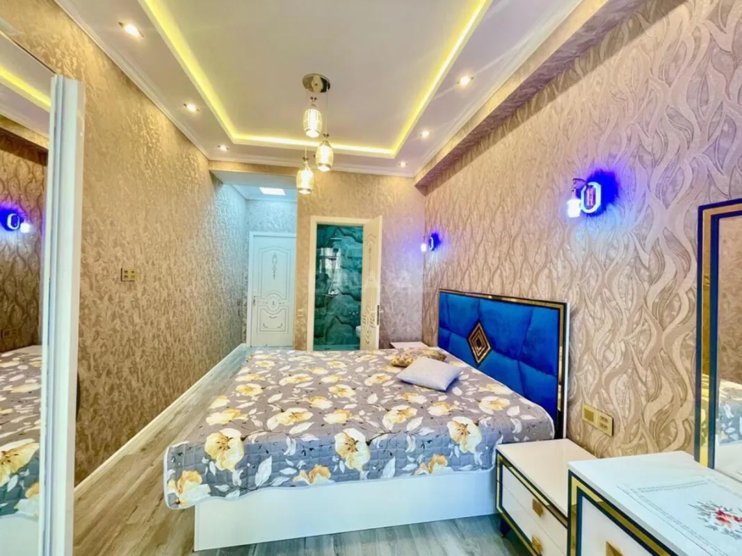 Kirayə verilir 3 otaqlı mənzil 120 m²