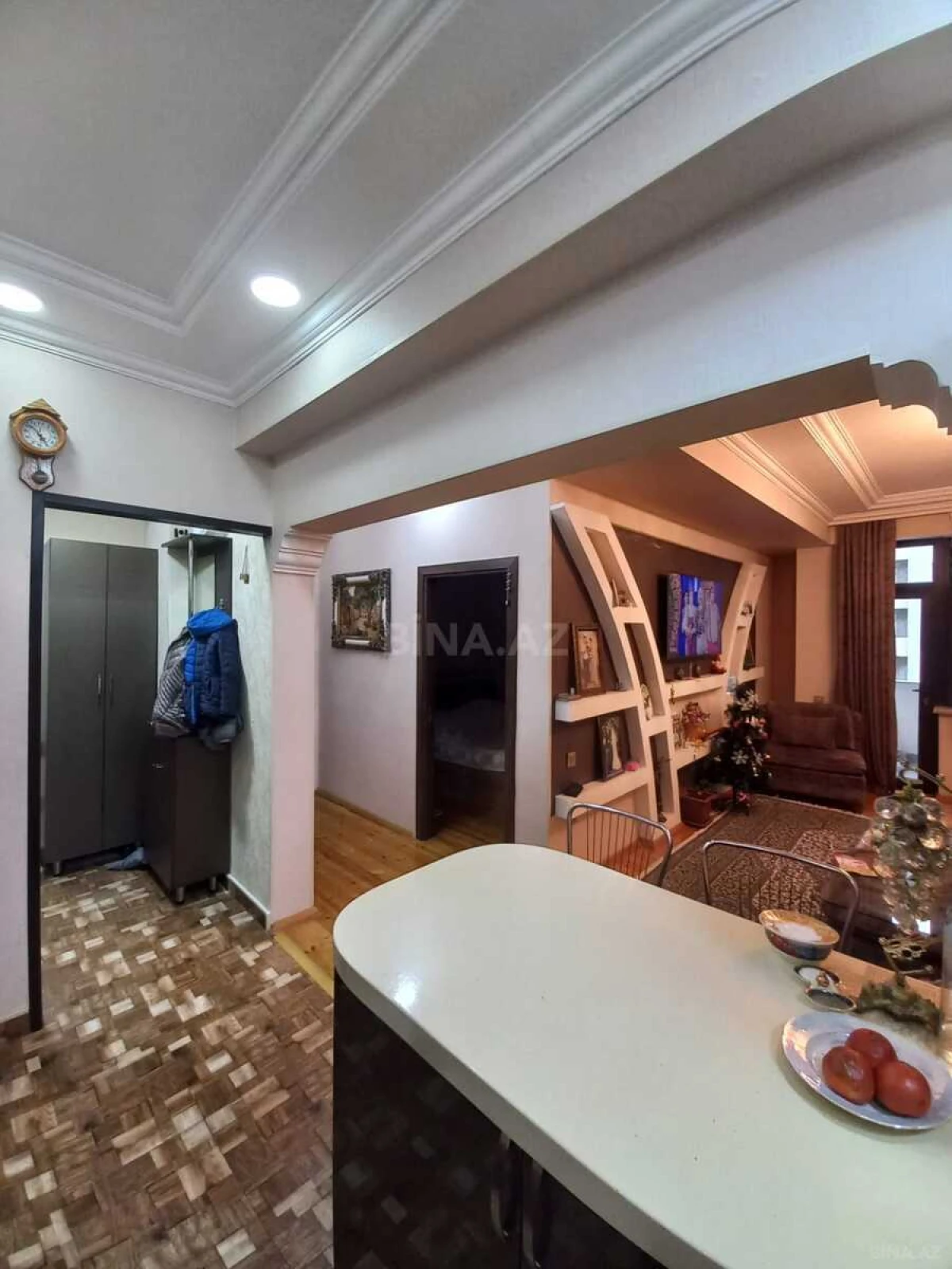 Satılır 3 otaqlı mənzil 83 m²