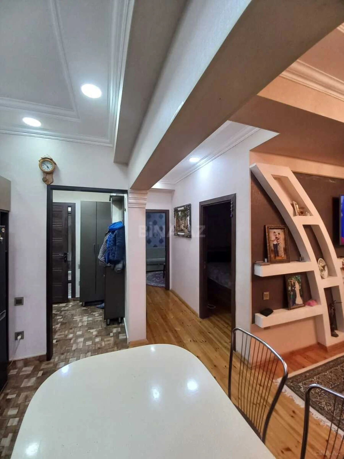 Satılır 3 otaqlı mənzil 83 m²