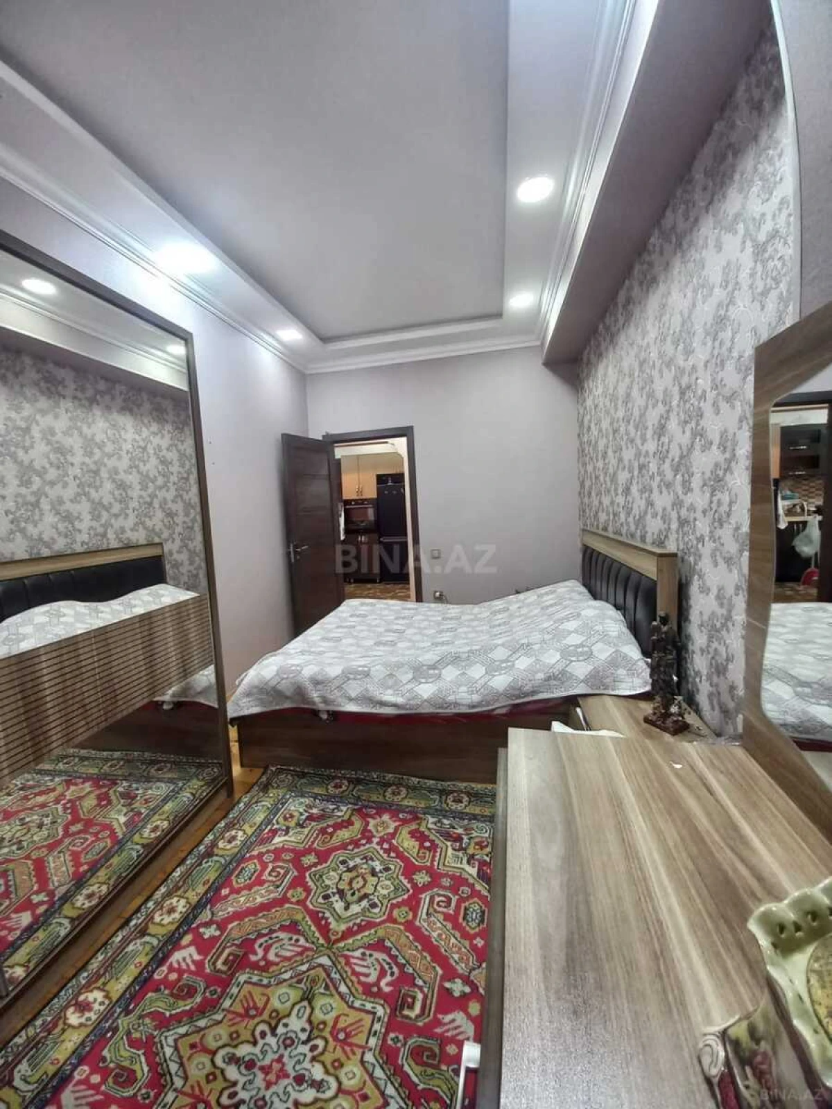 Satılır 3 otaqlı mənzil 83 m²