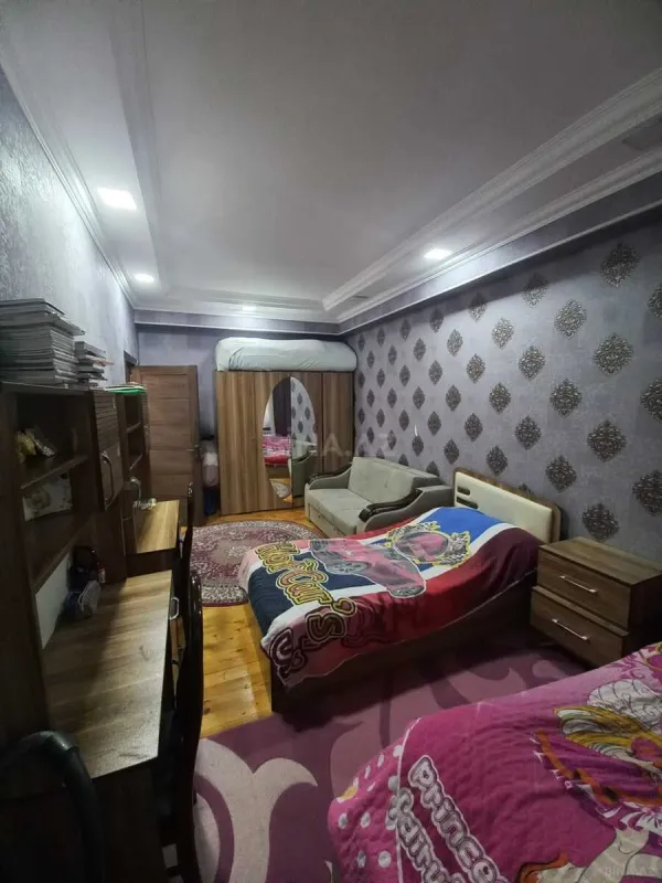 Satılır 3 otaqlı mənzil 83 m²