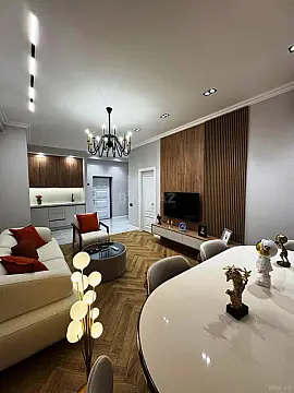 Satılır 2 otaqlı mənzil 53 m²