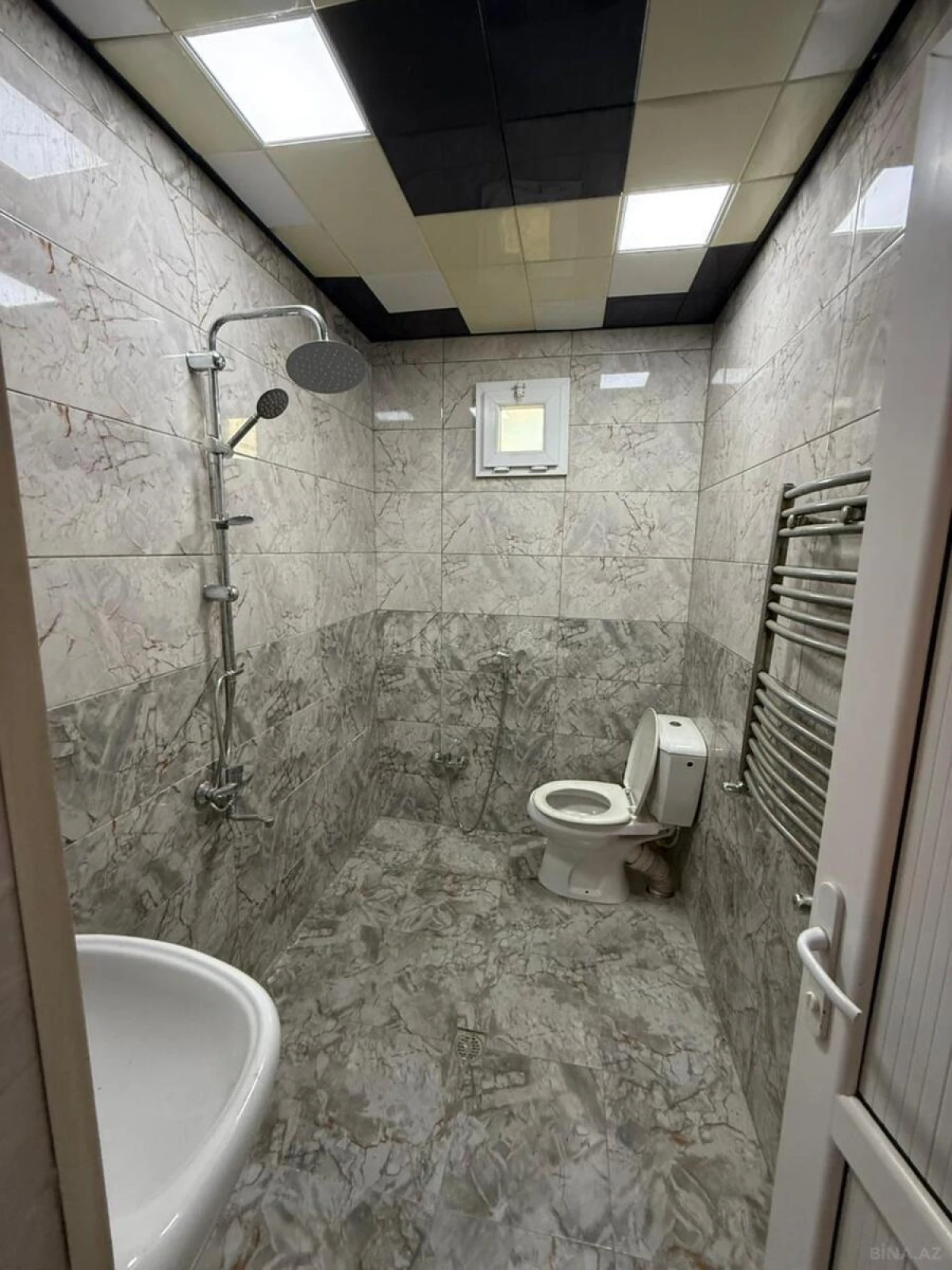 Satılır 5 otaqlı həyət evi 120 m²