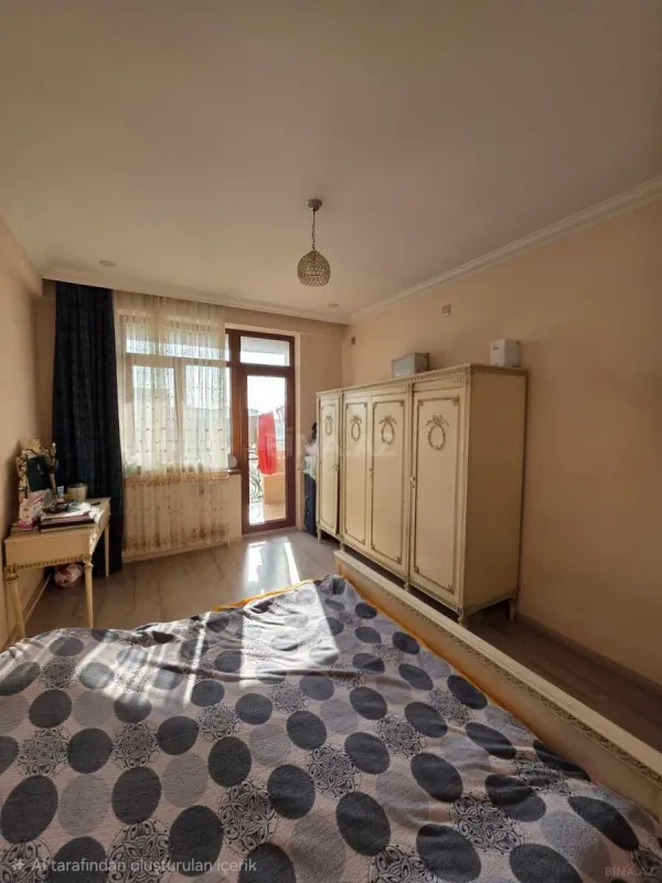 Satılır 2 otaqlı mənzil 65 m²