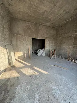 Satılır 3 otaqlı mənzil 125 m²